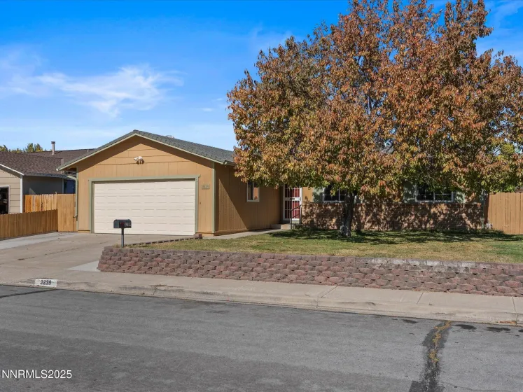 3239 Candelaria, Sparks, Nevada 89434, 3 Bedrooms Bedrooms, ,2 BathroomsBathrooms,Residential,Residential,Candelaria,250057290