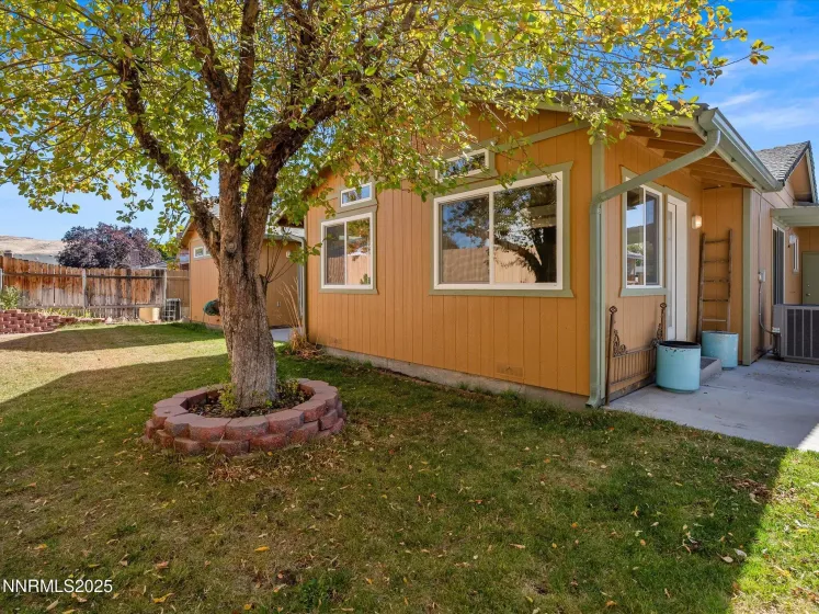 3239 Candelaria, Sparks, Nevada 89434, 3 Bedrooms Bedrooms, ,2 BathroomsBathrooms,Residential,Residential,Candelaria,250057290