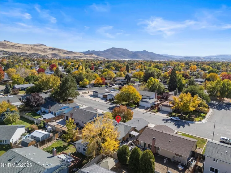 3239 Candelaria, Sparks, Nevada 89434, 3 Bedrooms Bedrooms, ,2 BathroomsBathrooms,Residential,Residential,Candelaria,250057290
