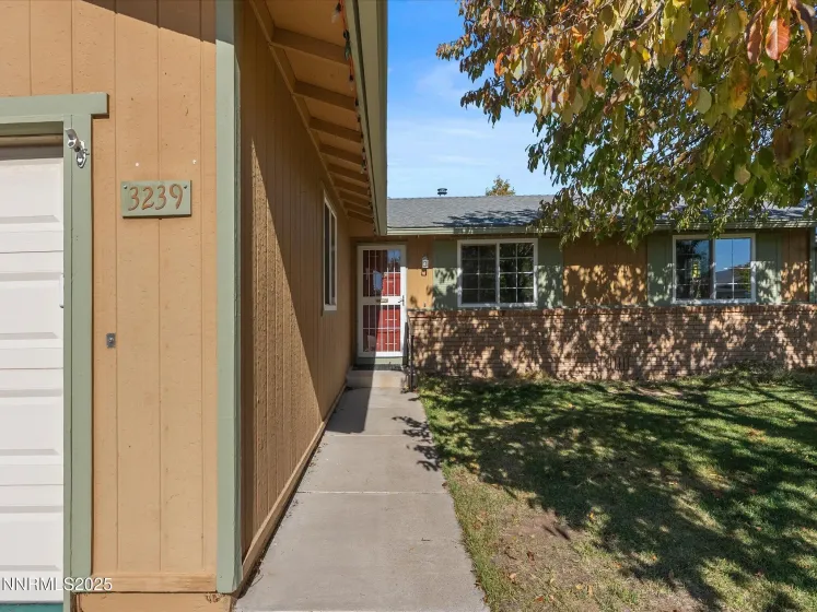 3239 Candelaria, Sparks, Nevada 89434, 3 Bedrooms Bedrooms, ,2 BathroomsBathrooms,Residential,Residential,Candelaria,250057290