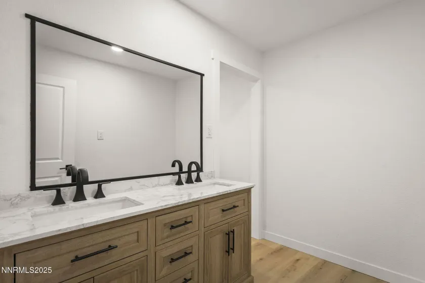 2920 Moana, Reno, Nevada 89509, 4 Bedrooms Bedrooms, ,2 BathroomsBathrooms,Residential,Residential,Moana,250054128