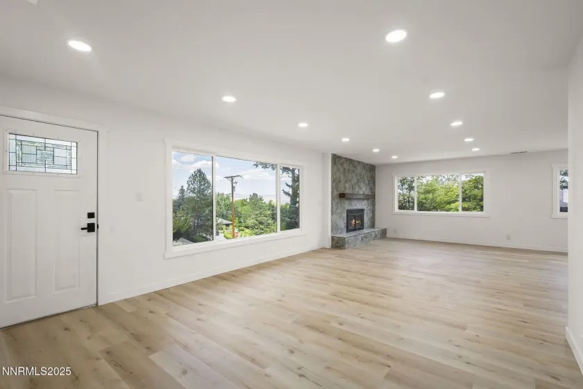 2920 Moana, Reno, Nevada 89509, 4 Bedrooms Bedrooms, ,2 BathroomsBathrooms,Residential,Residential,Moana,250054128