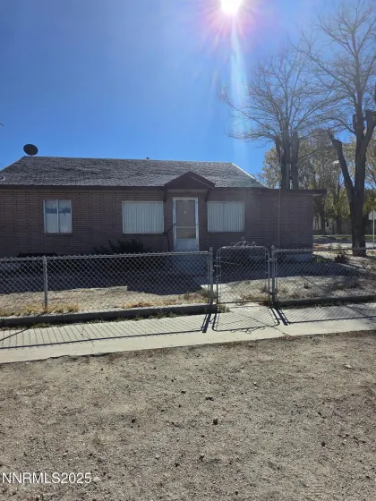 306 6th, Hawthorne, Nevada 89415, 2 Bedrooms Bedrooms, ,2 BathroomsBathrooms,Residential,Residential,6th,250057291
