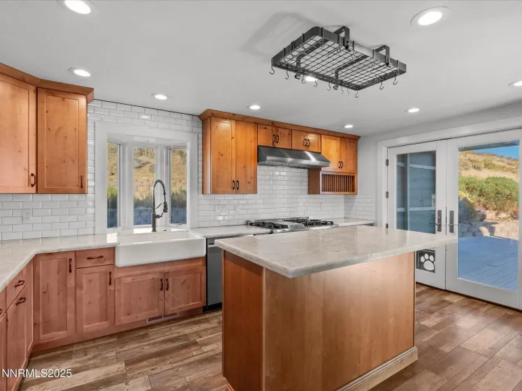 8120 Leroy, Reno, Nevada 89523, 3 Bedrooms Bedrooms, ,3 BathroomsBathrooms,Residential,Residential,Leroy,250057294