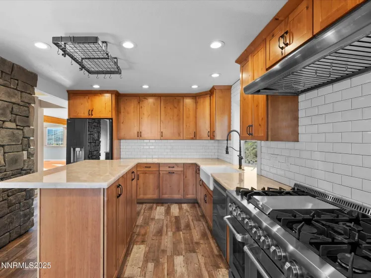 8120 Leroy, Reno, Nevada 89523, 3 Bedrooms Bedrooms, ,3 BathroomsBathrooms,Residential,Residential,Leroy,250057294