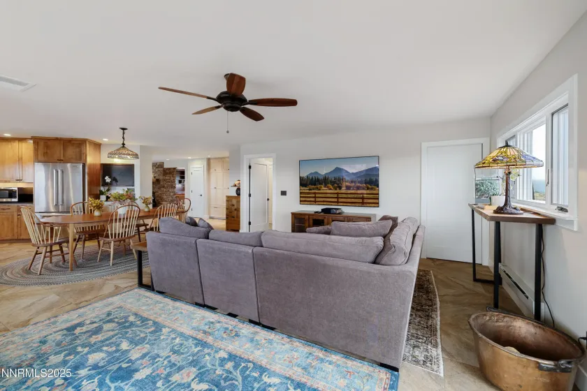 110 Moonstone, Reno, Nevada 89508, 2 Bedrooms Bedrooms, ,3 BathroomsBathrooms,Residential,Residential,Moonstone,250057297