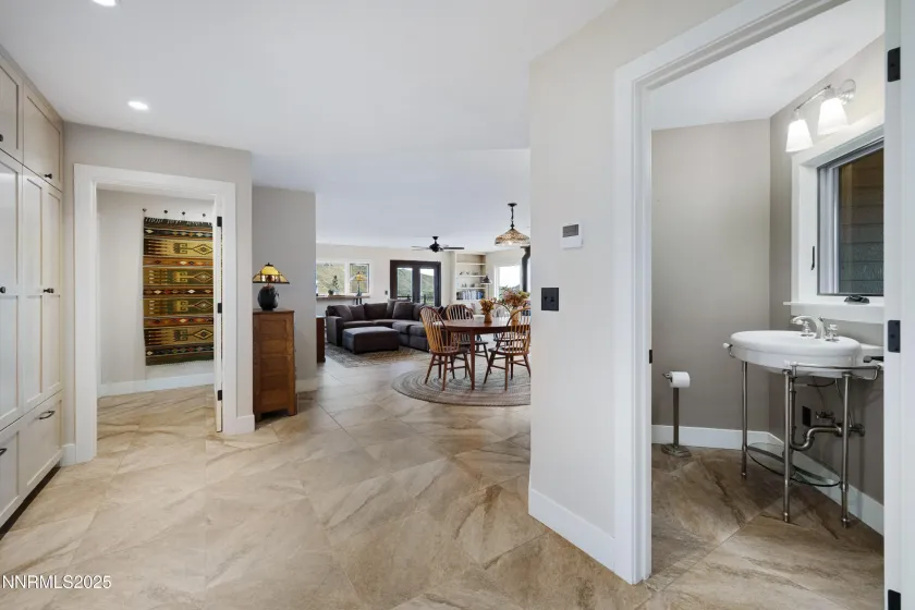 110 Moonstone, Reno, Nevada 89508, 2 Bedrooms Bedrooms, ,3 BathroomsBathrooms,Residential,Residential,Moonstone,250057297