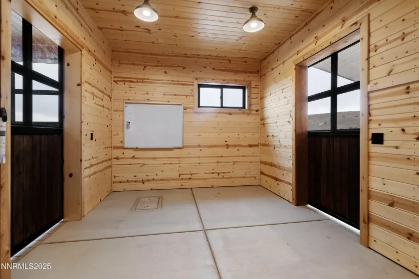 110 Moonstone, Reno, Nevada 89508, 2 Bedrooms Bedrooms, ,3 BathroomsBathrooms,Residential,Residential,Moonstone,250057297
