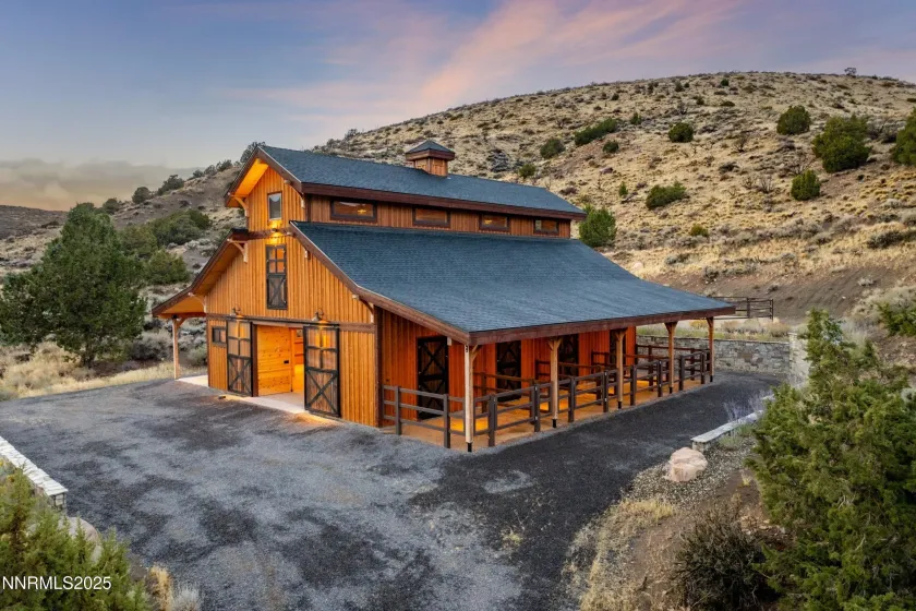110 Moonstone, Reno, Nevada 89508, 2 Bedrooms Bedrooms, ,3 BathroomsBathrooms,Residential,Residential,Moonstone,250057297