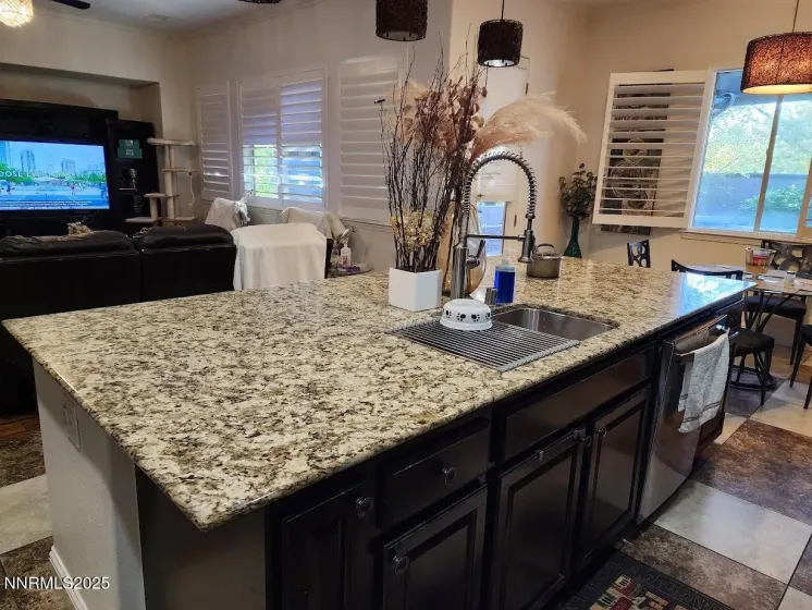 4995 Wine Cellar, Sparks, Nevada 89436, 4 Bedrooms Bedrooms, ,3 BathroomsBathrooms,Residential,Residential,Wine Cellar,250057295