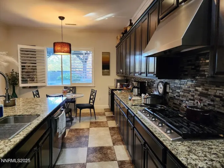 4995 Wine Cellar, Sparks, Nevada 89436, 4 Bedrooms Bedrooms, ,3 BathroomsBathrooms,Residential,Residential,Wine Cellar,250057295