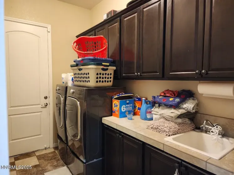 4995 Wine Cellar, Sparks, Nevada 89436, 4 Bedrooms Bedrooms, ,3 BathroomsBathrooms,Residential,Residential,Wine Cellar,250057295