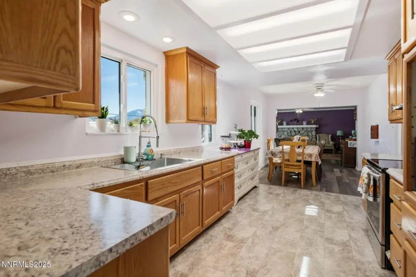 460 Overland, Carson City, Nevada 89701, 3 Bedrooms Bedrooms, ,3 BathroomsBathrooms,Residential,Residential,Overland,250057299