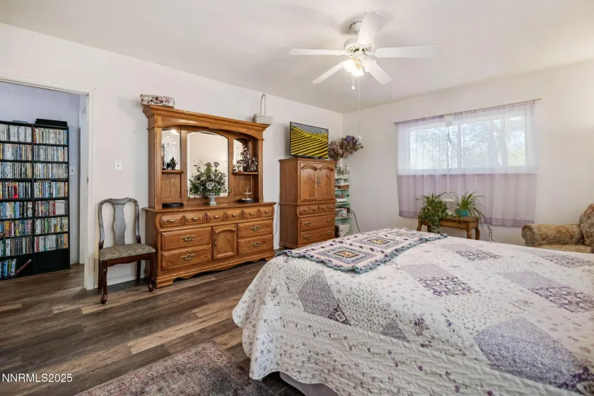 460 Overland, Carson City, Nevada 89701, 3 Bedrooms Bedrooms, ,3 BathroomsBathrooms,Residential,Residential,Overland,250057299