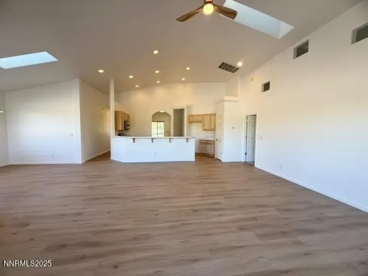 777 Divot, Fernley, Nevada 89408, 3 Bedrooms Bedrooms, ,3 BathroomsBathrooms,Residential,Residential,Divot,250057300