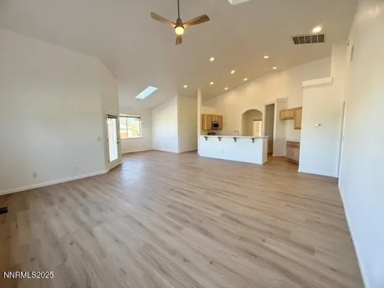 777 Divot, Fernley, Nevada 89408, 3 Bedrooms Bedrooms, ,3 BathroomsBathrooms,Residential,Residential,Divot,250057300