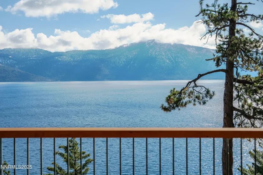 120 State Route 28, Crystal Bay, Nevada 89402, 2 Bedrooms Bedrooms, ,3 BathroomsBathrooms,Residential,Residential,State Route 28,250057302