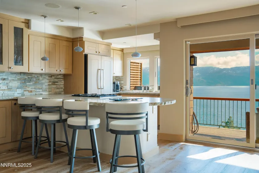 120 State Route 28, Crystal Bay, Nevada 89402, 2 Bedrooms Bedrooms, ,3 BathroomsBathrooms,Residential,Residential,State Route 28,250057302