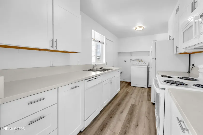 12002 Himalaya, Reno, Nevada 89506, 2 Bedrooms Bedrooms, ,1 BathroomBathrooms,Residential Lease,Manufactured,Himalaya,250057303