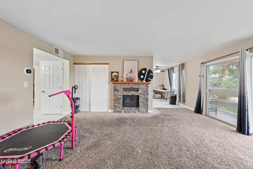 3031 Cashill, Reno, Nevada 89509, 2 Bedrooms Bedrooms, ,2 BathroomsBathrooms,Residential,Residential,Cashill,250057309