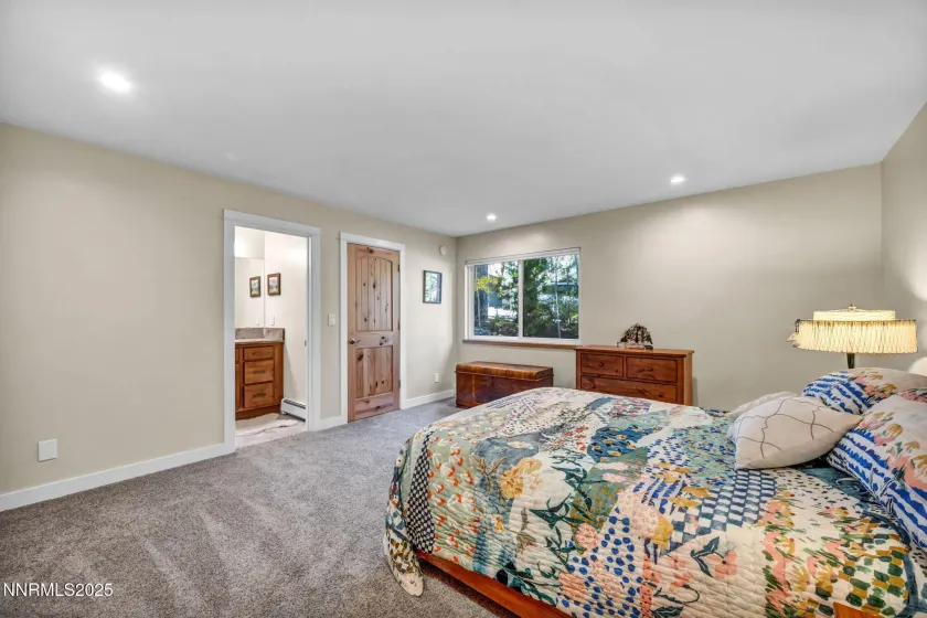 978 Glenrock, Incline Village, Nevada 89451, 3 Bedrooms Bedrooms, ,3 BathroomsBathrooms,Residential,Residential,Glenrock,250057311