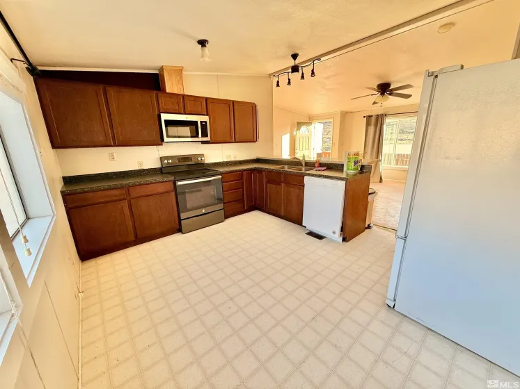 41 Vandal, Eureka, Nevada 89316, 3 Bedrooms Bedrooms, ,2 BathroomsBathrooms,Residential,Residential,Vandal,240012193