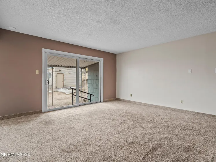 7580 Yorkshire, Reno, Nevada 89506, 4 Bedrooms Bedrooms, ,2 BathroomsBathrooms,Residential,Residential,Yorkshire,250057313