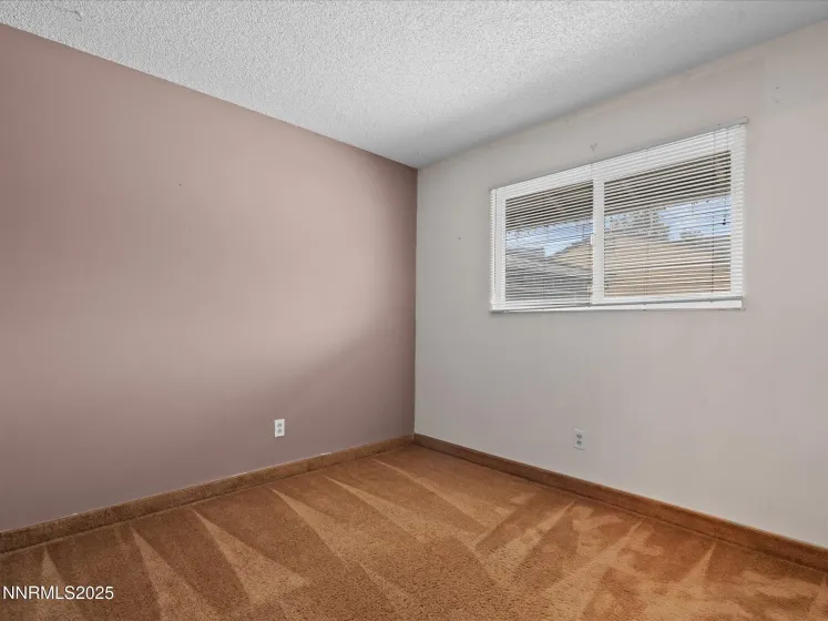 7580 Yorkshire, Reno, Nevada 89506, 4 Bedrooms Bedrooms, ,2 BathroomsBathrooms,Residential,Residential,Yorkshire,250057313