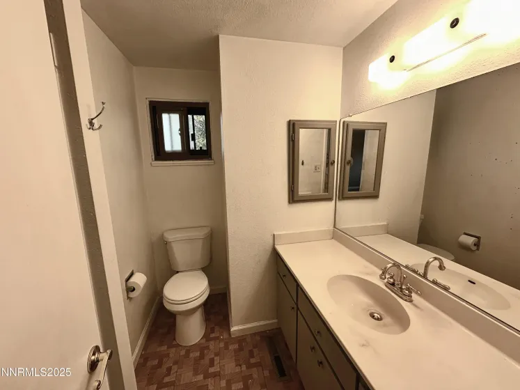 7300 Gemstone, Reno, Nevada 89511, 3 Bedrooms Bedrooms, ,3 BathroomsBathrooms,Residential,Residential,Gemstone,250057314