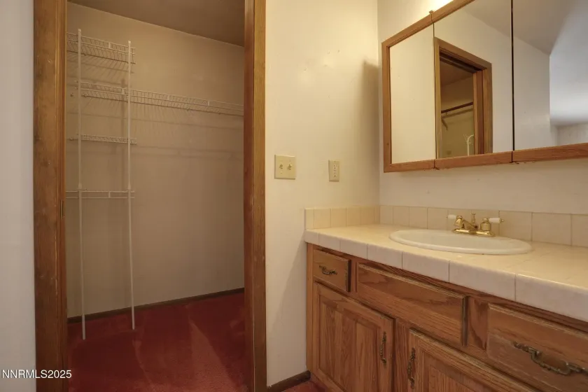 5895 Gentry, Carson City, Nevada 89701, 3 Bedrooms Bedrooms, ,3 BathroomsBathrooms,Residential,Residential,Gentry,250057316