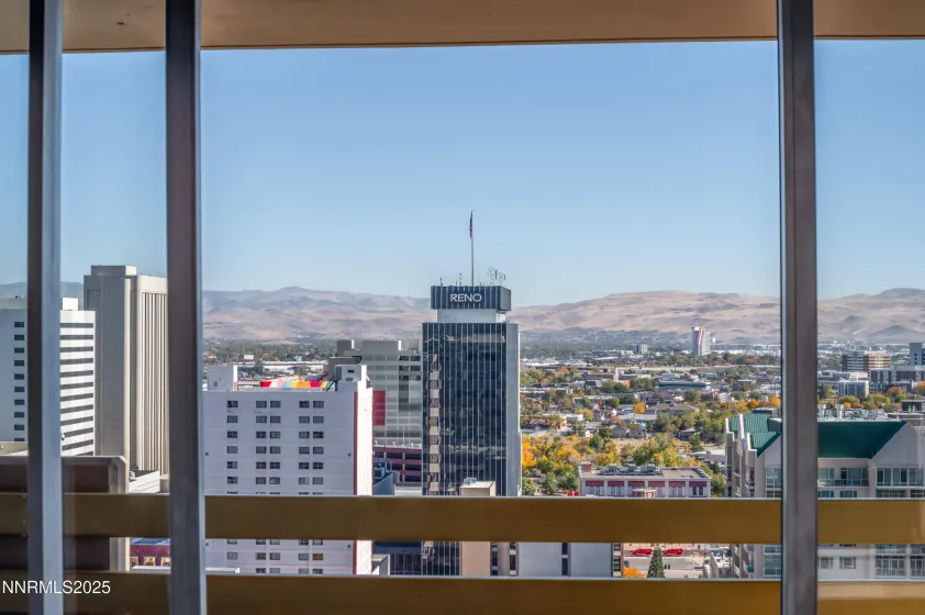 100 Arlington, Reno, Nevada 89501, 2 Bedrooms Bedrooms, ,2 BathroomsBathrooms,Residential,Residential,Arlington,250057315