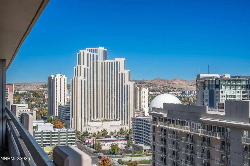 100 Arlington, Reno, Nevada 89501, 2 Bedrooms Bedrooms, ,2 BathroomsBathrooms,Residential,Residential,Arlington,250057315