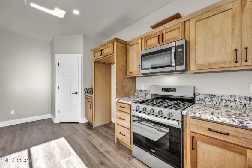 1421 Mission, Gardnerville, Nevada 89410, ,Residential Income,Residential,Mission,250057317