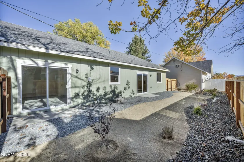 1421 Mission, Gardnerville, Nevada 89410, ,Residential Income,Residential,Mission,250057317