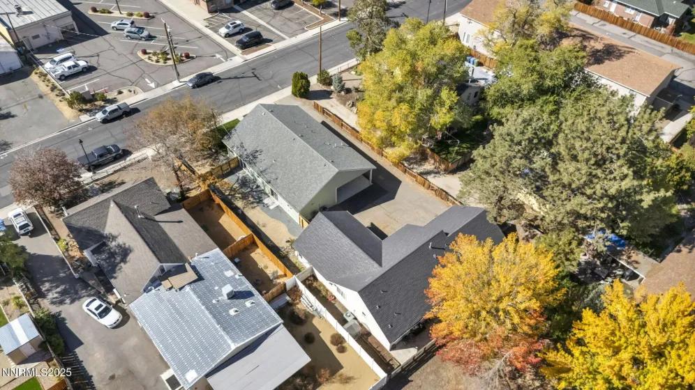 1421 Mission, Gardnerville, Nevada 89410, ,Residential Income,Residential,Mission,250057317