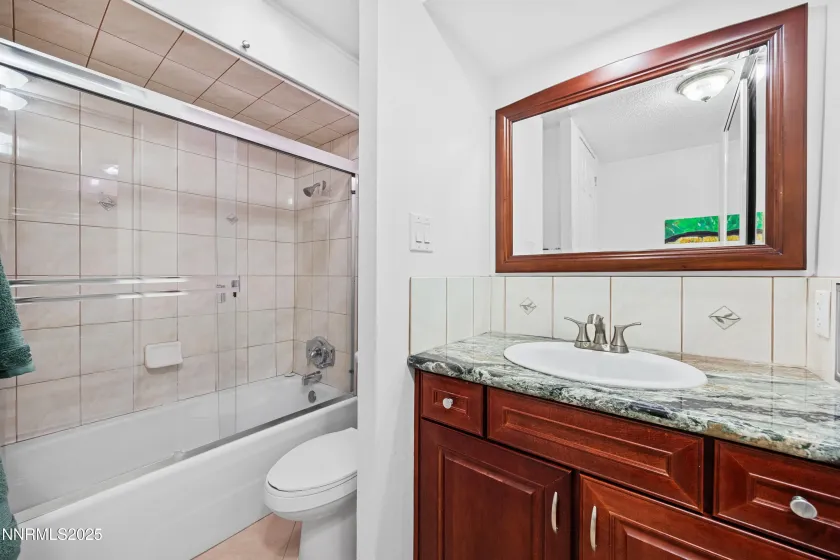 100 Arlington, Reno, Nevada 89501, ,1 BathroomBathrooms,Residential,Residential,Arlington,250057324