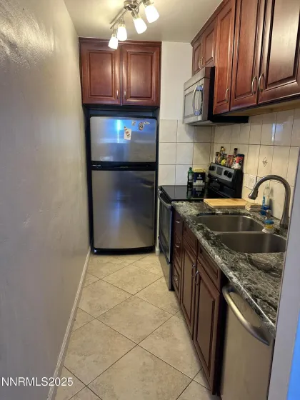 100 Arlington, Reno, Nevada 89501, ,1 BathroomBathrooms,Residential,Residential,Arlington,250057324