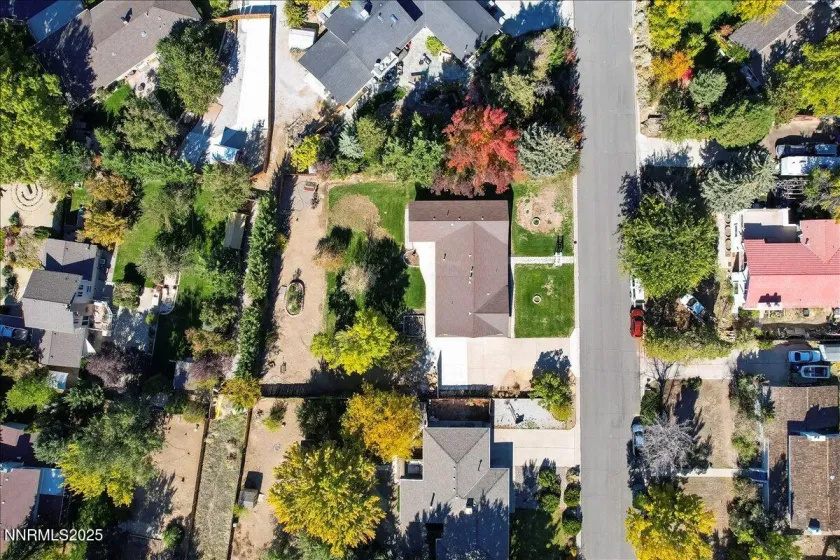 7702 Southmoor, Reno, Nevada 89502, 3 Bedrooms Bedrooms, ,3 BathroomsBathrooms,Residential,Residential,Southmoor,250057335