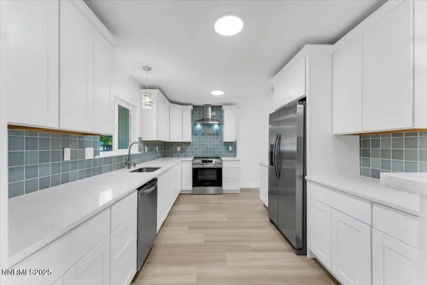 7702 Southmoor, Reno, Nevada 89502, 3 Bedrooms Bedrooms, ,3 BathroomsBathrooms,Residential,Residential,Southmoor,250057335