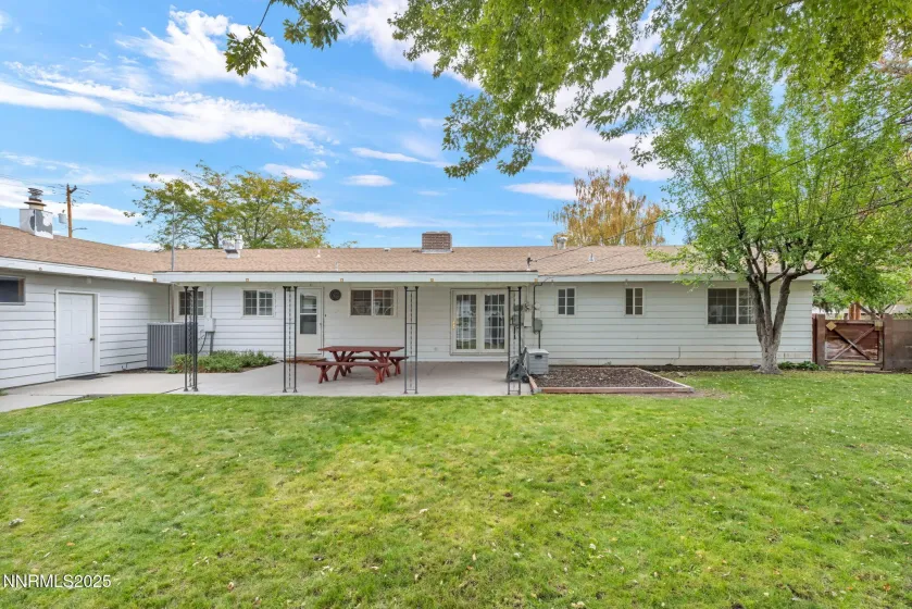 307 California, Yerington, Nevada 89447, 4 Bedrooms Bedrooms, ,3 BathroomsBathrooms,Residential,Residential,California,250057339