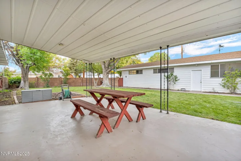 307 California, Yerington, Nevada 89447, 4 Bedrooms Bedrooms, ,3 BathroomsBathrooms,Residential,Residential,California,250057339