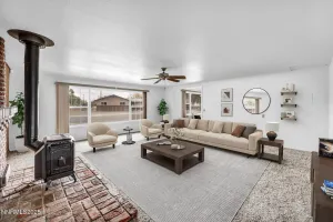 307 California, Yerington, Nevada 89447, 4 Bedrooms Bedrooms, ,3 BathroomsBathrooms,Residential,Residential,California,250057339