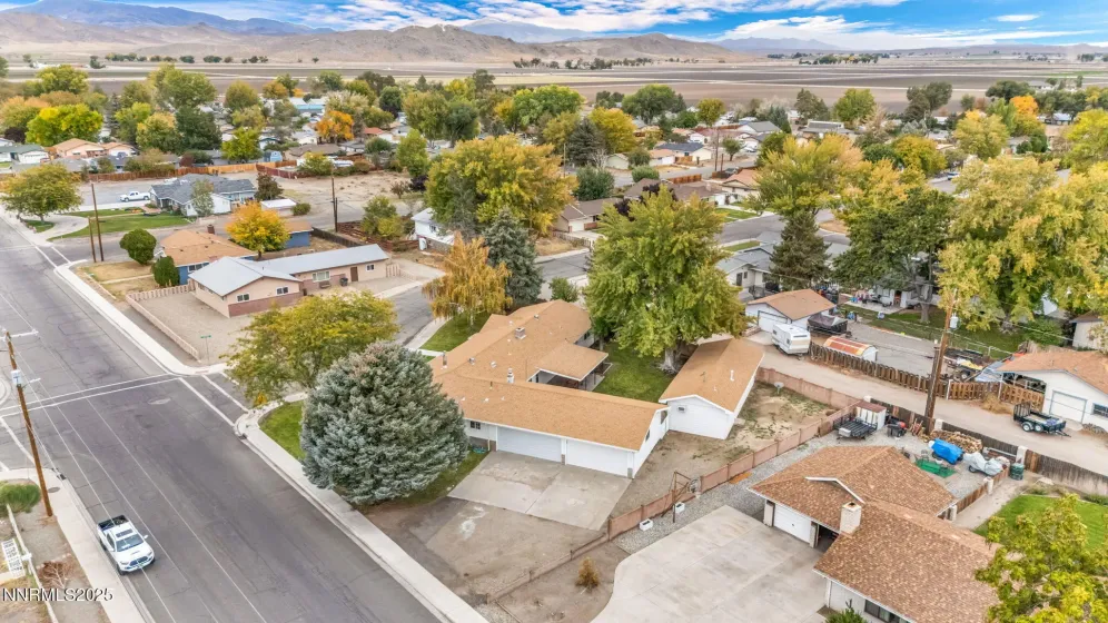 307 California, Yerington, Nevada 89447, 4 Bedrooms Bedrooms, ,3 BathroomsBathrooms,Residential,Residential,California,250057339