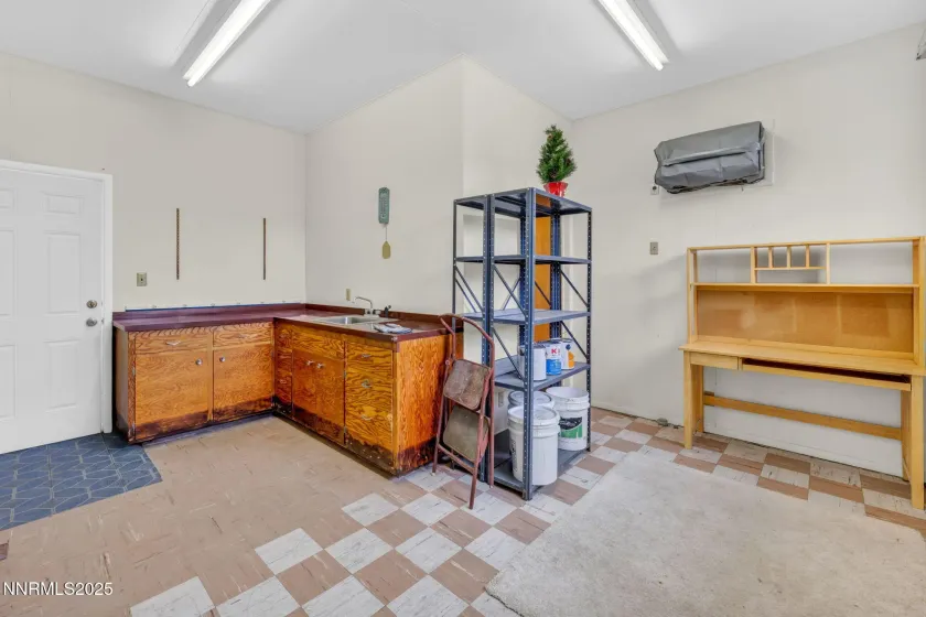 307 California, Yerington, Nevada 89447, 4 Bedrooms Bedrooms, ,3 BathroomsBathrooms,Residential,Residential,California,250057339