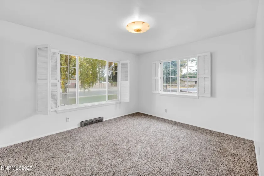 307 California, Yerington, Nevada 89447, 4 Bedrooms Bedrooms, ,3 BathroomsBathrooms,Residential,Residential,California,250057339