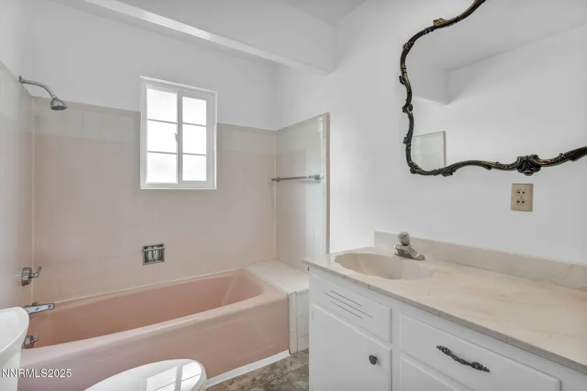 307 California, Yerington, Nevada 89447, 4 Bedrooms Bedrooms, ,3 BathroomsBathrooms,Residential,Residential,California,250057339