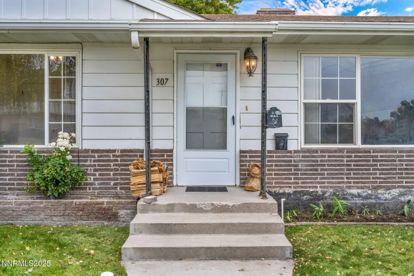 307 California, Yerington, Nevada 89447, 4 Bedrooms Bedrooms, ,3 BathroomsBathrooms,Residential,Residential,California,250057339