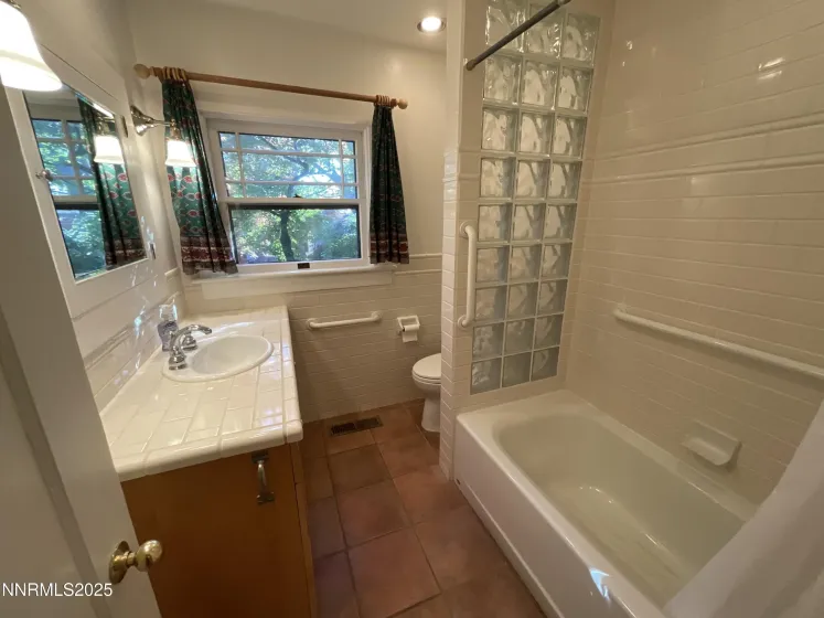 619 Marsh, Reno, Nevada 89509, 3 Bedrooms Bedrooms, ,2 BathroomsBathrooms,Residential,Residential,Marsh,250057341