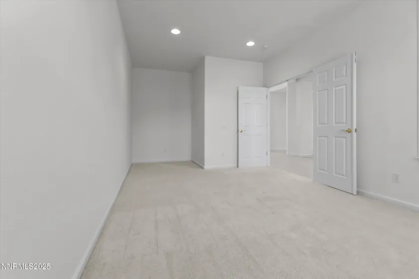 3200 Old Coach, Reno, Nevada 89511, 2 Bedrooms Bedrooms, ,3 BathroomsBathrooms,Residential,Residential,Old Coach,250057342