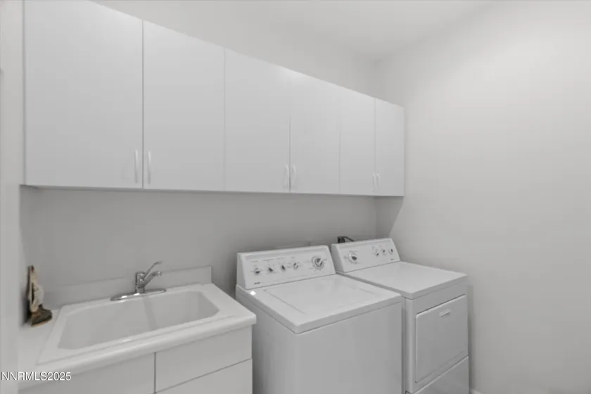 3200 Old Coach, Reno, Nevada 89511, 2 Bedrooms Bedrooms, ,3 BathroomsBathrooms,Residential,Residential,Old Coach,250057342